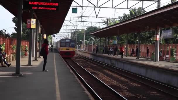 Jakarta Indonesien Oktober 2017 Stämningen Tågstation Jakarta Dagen — Stockvideo