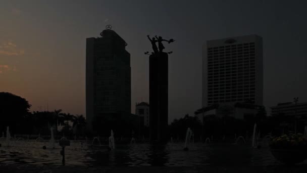 Jakarta Indonésia Janeiro 2014 Calendário Estátua Monumento Selamat Datang Monumento — Vídeo de Stock