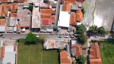 Cianjur 'daki yerleşim alanlarının hava görüntüsü