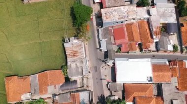 Cianjur 'daki yerleşim alanlarının hava görüntüsü