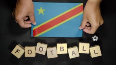 Futbol unvanlı Demokratik Kongo Cumhuriyeti bayrağı. futbol konsepti