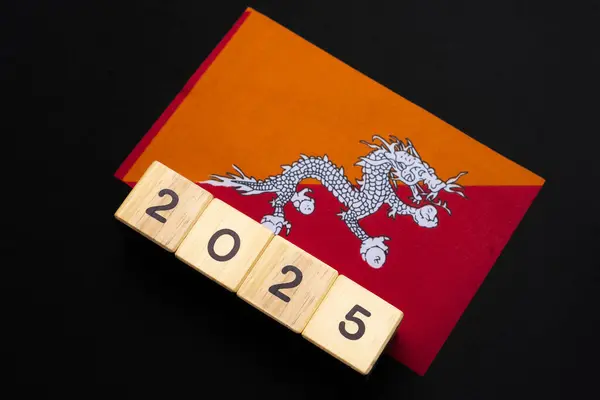 2025, Butan, Butan bayrağı tarih engeli, kavram, yeni yılda Bhutan için önemli etkinlikler, seçim, ekonomi, sosyal faaliyetler, merkez bankası, Butan dış politikası