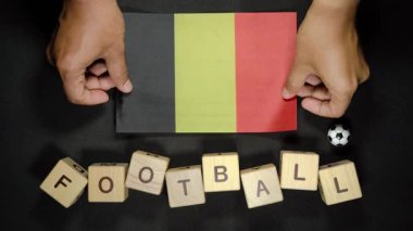 Futbol unvanlı Belçika bayrağı. futbol konsepti