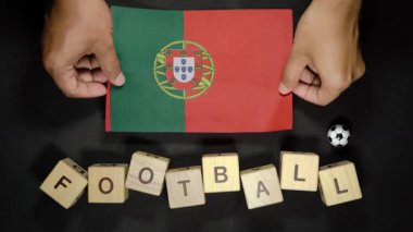 Futbol unvanlı Portekiz bayrağı. futbol konsepti