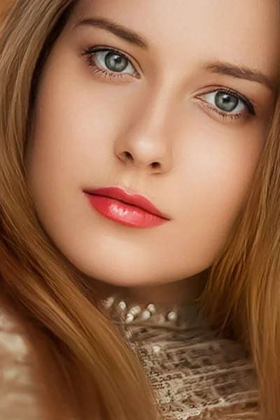 Beauty Luxury Fashion Glamour Beautiful Woman Dressed Gold Portrait — Stock Photo, Image