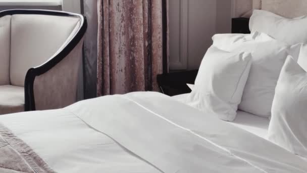 Home Decor Interior Design Bed White Bedding Luxury Bedroom Bed — Stock Video