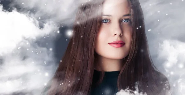Beleza Inverno Tempo Natal Feriados Felizes Mulher Bonita Com Penteado Imagens Royalty-Free