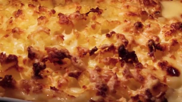 Koken Comfort Voedsel Traditionele Engelse Keuken Vis Taart Bakken Oven — Stockvideo