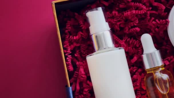 Schoonheidsdoos Abonnement Pakket Luxe Huidverzorgingsproducten Spa Cosmetische Lichaamsverzorging Product Achtergrond — Stockvideo