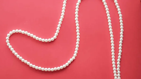 Pearl Jewellery Necklace Coral Background — Stock Photo, Image