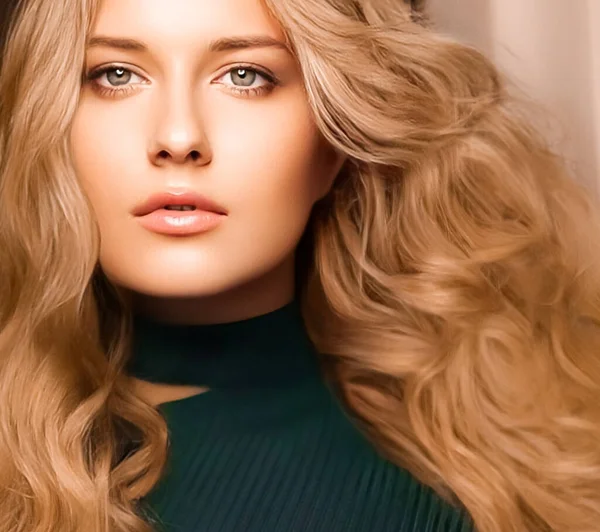 Hairstyle Beauty Hair Care Beautiful Woman Long Healthy Hair Blonde Royalty Free Stock Images