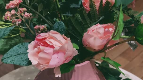 Huis Planten Roze Bloemen Decor Huis Interieur — Stockvideo