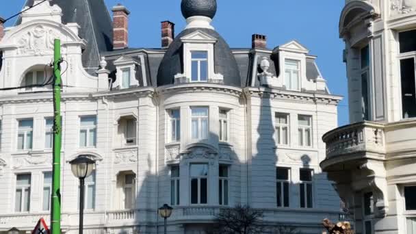 Μεγάλη Αρχιτεκτονική Στο Ιστορικό Μέρος Της Πόλης Της Αμβέρσας Βέλγιο — Αρχείο Βίντεο