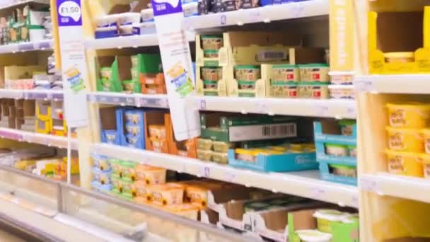 Apsley Inglaterra Reino Unido Abril 2024 Sainsburys Supermercados Con Varios — Vídeos de Stock