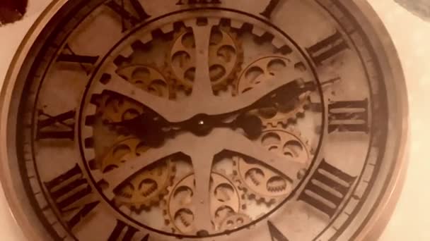 Старий Старовинний Англійський Годинник Стіні Час Концепція Антикваріату — стокове відео