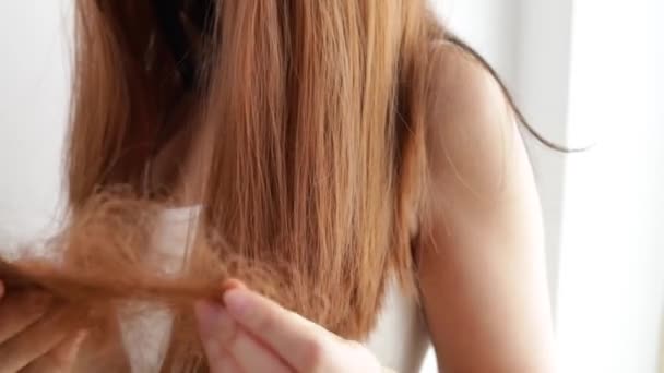 Red Head Woman Brushing Hair Bathroom Looking Loss Brush — Vídeos de Stock