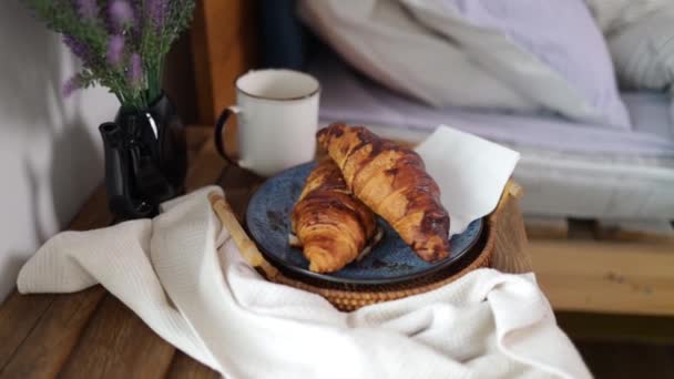 Breakfast Cozy Morning Holidays Winter Concept Cozy Bedroom Cup Coffee — Stock video