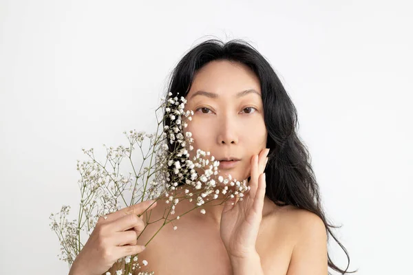 Vacker Asiatisk Kvinna Med Perfekt Klar Fräsch Hud Glad Flicka — Stockfoto