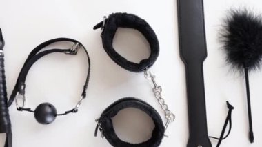 Yetişkinlerin cinsel oyunları için deri aksesuarlar. BDSM, Bdsm Bondgage Malzeme Odası, Gags ve Maskeler için Oyuncaklar. 
