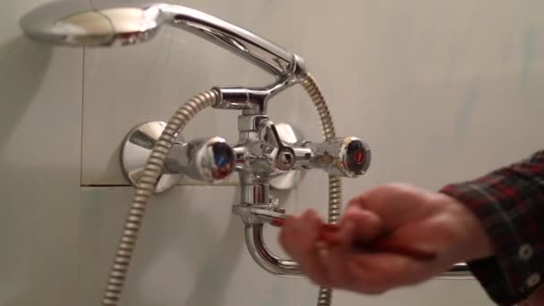 Plumber Hands Fixing Water Tap Spanner — Stock Video