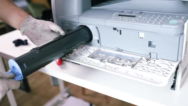 Printer Repair Technician Male Handyman Inspects Printer Starting Repairs Service — Stock Video