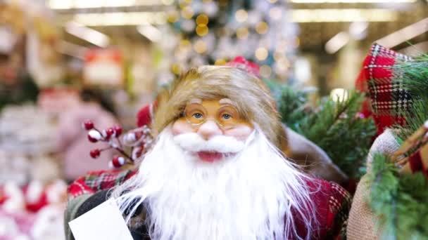 Muñeca Santa Claus Mercado Navidad Concepto Navidad Año Nuevo — Vídeo de stock