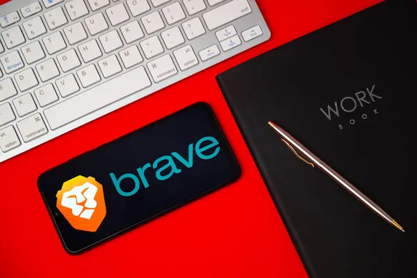 stock image Kyoto city, Japan - May 05, 2023: The logo of Brave, an open-source privacy-focused web browser with over 60 million users, is seen on a smartphone screen