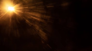 Siyahta soyut Doğal Güneş parlaması