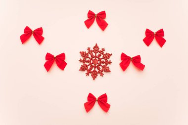 Noel kompozisyonu. Noel hediyeleri, düz yatış, üst manzara.