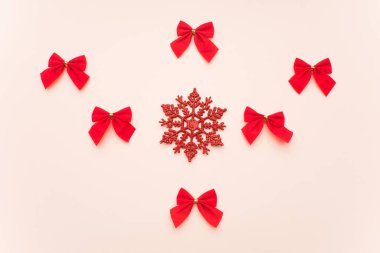 Noel kompozisyonu. Noel hediyeleri, düz yatış, üst manzara.