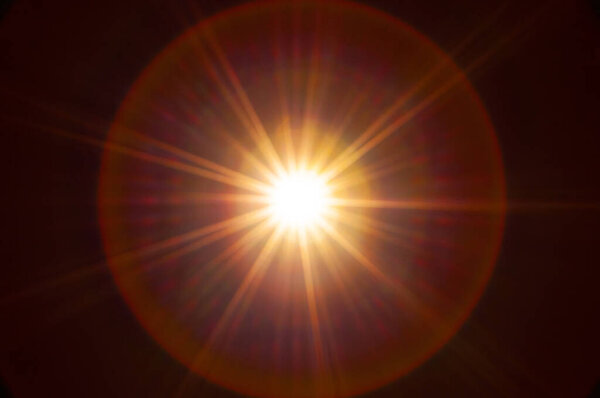 Солнечная вспышка на черном фоне
