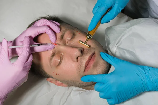 Handsome Man Receiving Filler Injection Beauty Salon High Quality Photo — Stock Photo, Image