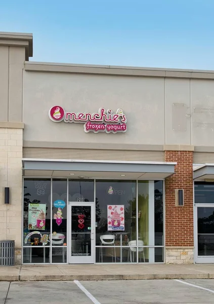Houston Texas Estados Unidos 2023 Menchie Frozen Yogurt Business Storefront — Foto de Stock