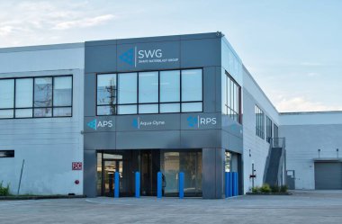 Houston, Teksas ABD 11-24-2024: Şekil Teknolojileri Grubu iş dünyası dış yüksek basınç teknolojisi.