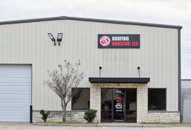 Houston, Teksas ABD 03-02-2025: DLV Çatısı Houston iş dünyası ön camı.