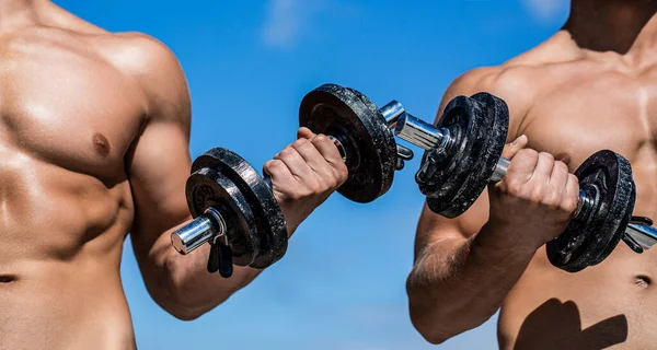 Bel Bodoh Pria Binaragawan Berotot Latihan Dengan Dumbel Otot Dengan — Stok Foto