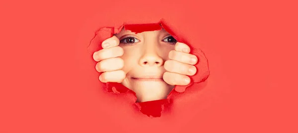 Briser Papier Fond Concept Émotions Enfant Positif Avec Sourire Agréable — Photo