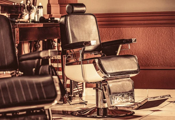 Stylish Vintage Barber Chair Professional Hairstylist Barbershop Interior Barber Shop — Stock Photo, Image
