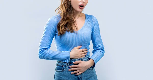 Una Mujer Tocando Estómago Dolor Estómago Otros Concepto Enfermedad Estomacal —  Fotos de Stock