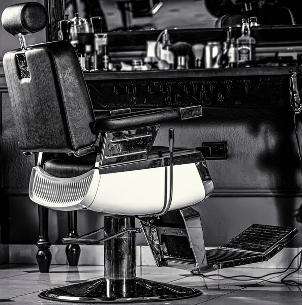 Poltrona Barbearia Cabeleireiro Moderno Salão Cabeleireiro Barbearia Para Homens Cadeira — Fotografia de Stock