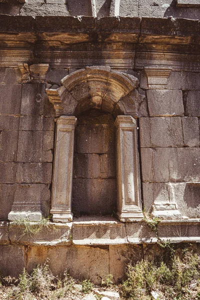 Zerbrochene Klassische Antike Säule Einem Amphitheater — Stockfoto