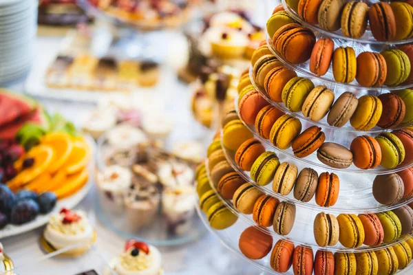 Delicious Wedding Reception Candy Bar Dessert Table Various Macarons Sweets — Stock Photo, Image