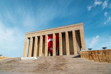 Anitkabir, güzel gökyüzü olan Atatürk Anıtmezarı. Ankara, Türkiye. Yüksek kalite fotoğraf