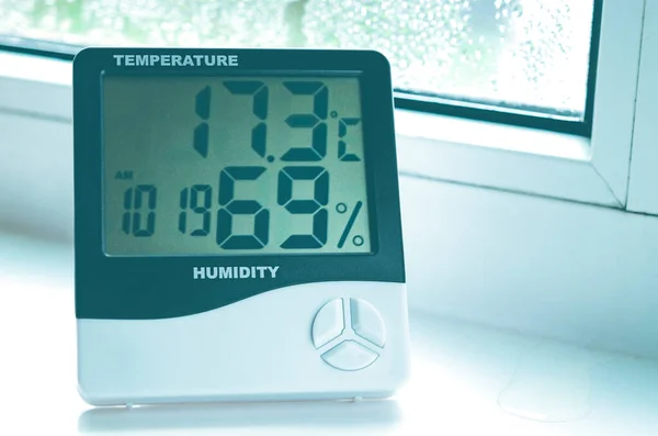 Hygrometer Thermometer Stands Windowsill Condensation Plastic Windows — Stock Photo, Image