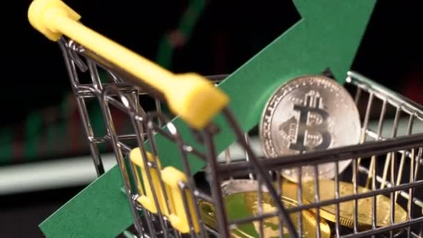 Αγοράζεις Κρυπτογραφημένο Νόμισμα Ανταλλαγή Δημιουργία Μακροπρόθεσμης Θέσης Bitcoin Καλάθι Αγορών — Αρχείο Βίντεο
