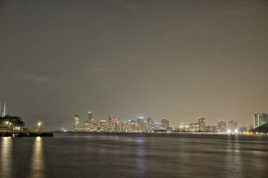 New York hiç uyumayan şehirdir.