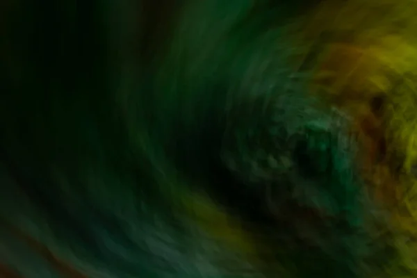 オレンジ色の渦とグラデーションを持つ緑から濃い色の抽象的な背景バナー バックアップ — ストック写真