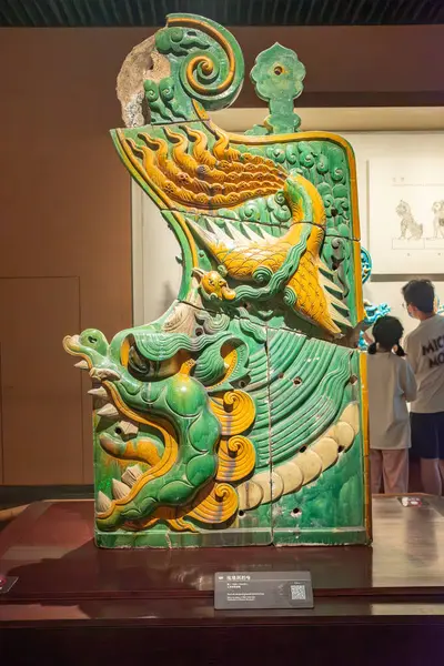 台北山西中国 7月29日2023 山西博物館の単語形の艶出しの装飾文化遺物 — ストック写真