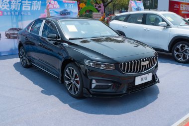ZHONGSHAN GUANGDONG Çin - 21 Mart 2025: siyah Geely XingRui arabası.
