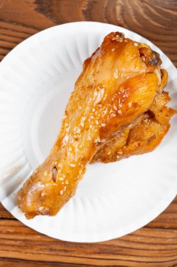 Tavuk budu dikey kompozisyonda